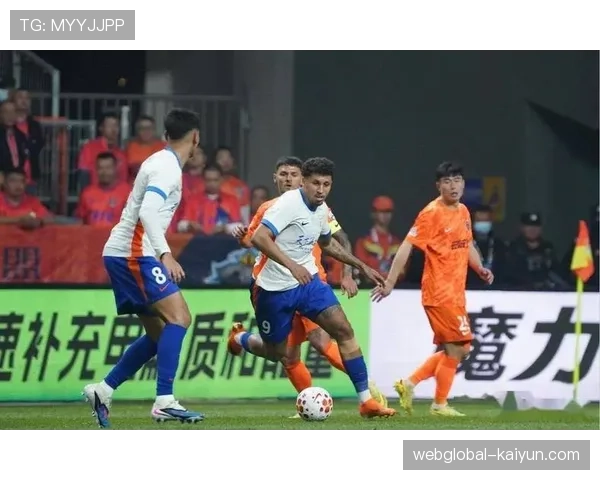 云南玉昆外援三叉戟火力全开 4-0大胜泰山彰显黑马本色